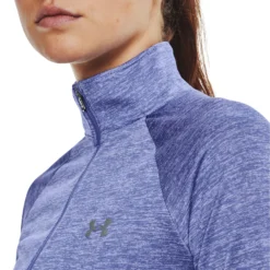 Under Armour Tech Half-Zip Warm Up Twist Manica Lunga Donna - Lilla 11 Under Armour Tech Half-Zip Warm Up Twist Manica Lunga Donna - Lilla -Negozio di articoli sportivi da tennis 08473000 16