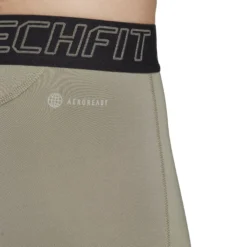 ADIDAS Techfit Training Short Calzamaglia Uomini - Oliva, Nero -Negozio di articoli sportivi da tennis 17995000 16