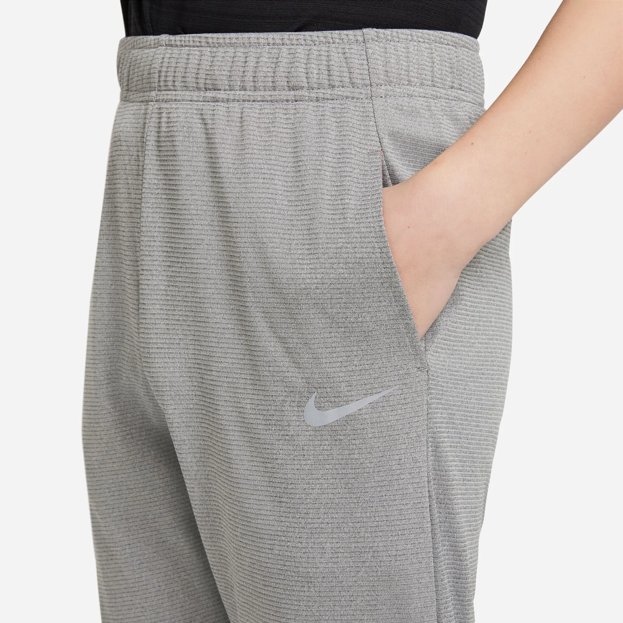 Nike Poly+ Pantalone Da Allenamento Ragazzi - Grigio 7 Nike Poly+ Pantalone Da Allenamento Ragazzi - Grigio - immagine 7