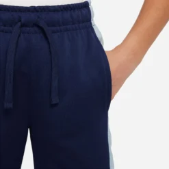 Nike New Sportswear Woven Ovly Tuta Da Allenamento Ragazze - Blu Scuro, Turchese 20 Nike New Sportswear Woven Ovly Tuta Da Allenamento Ragazze - Blu Scuro, Turchese -Negozio di articoli sportivi da tennis 56840000 18