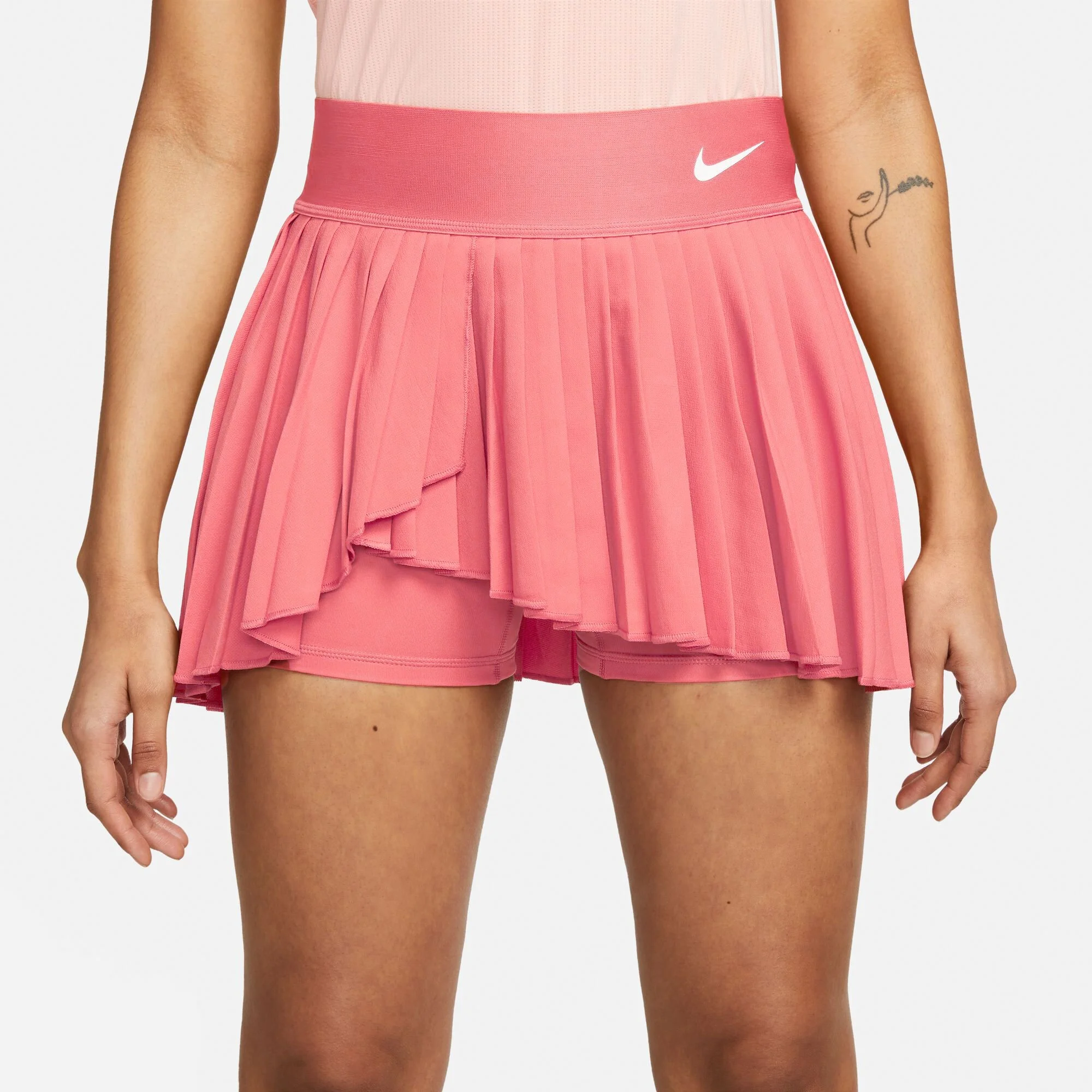 Nike Dri-Fit Advantage Court Pleated Gonna Donna - Corallo 4 Nike Dri-Fit Advantage Court Pleated Gonna Donna - Corallo - immagine 4