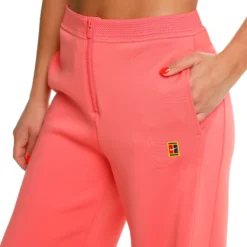 Nike Dri-Fit Court Heritage Pantalone Da Allenamento Donna - Corallo 18 Nike Dri-Fit Court Heritage Pantalone Da Allenamento Donna - Corallo -Negozio di articoli sportivi da tennis 57049000 0 8