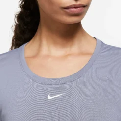 Nike Dri-Fit One STD Maglietta Donna - Lilla -Negozio di articoli sportivi da tennis 57070000 17